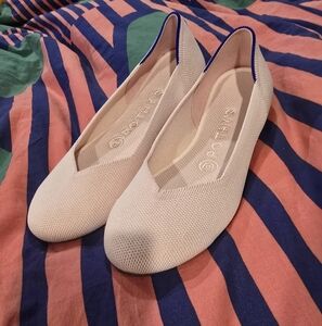 Rothy’s Pretty Pink Round Toe Slip on Flats Size 6.5 Valentine's Day Barbie